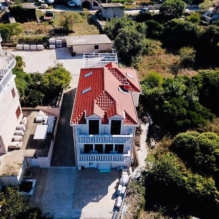 Villa Tonika Povlja  Extérieur photo