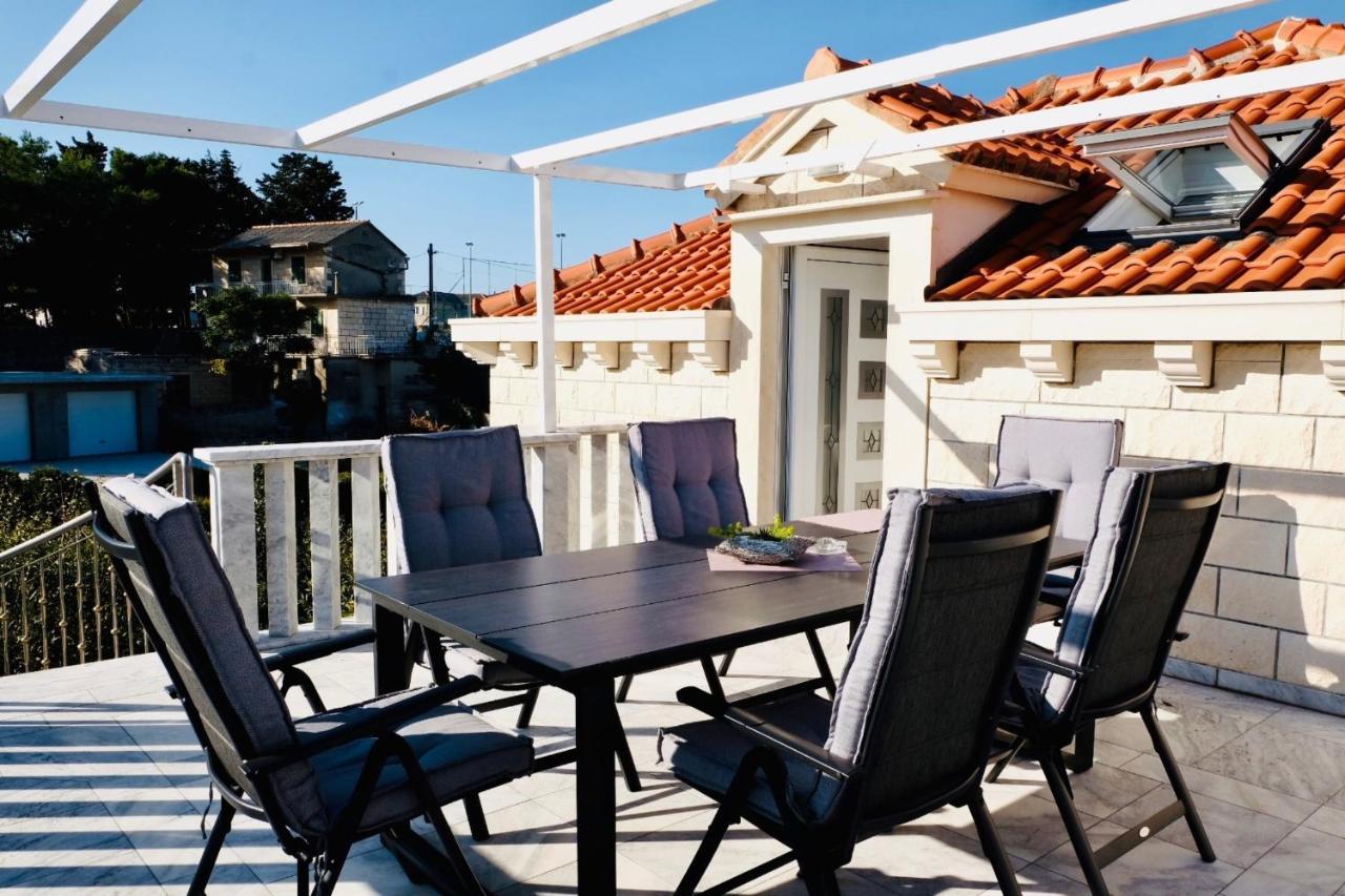 Villa Tonika Povlja  Extérieur photo